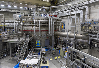 You are currently viewing 2035년을 향한 핵융합 초전도체 혁신